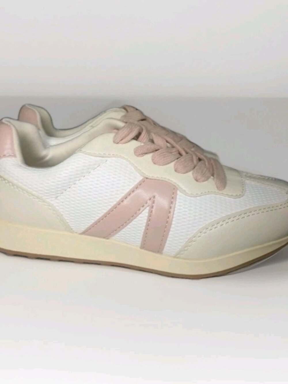 Girls Mia Girl Cute Off White/Pink Sneaker Casual Shoes Size 13 lace up NEW